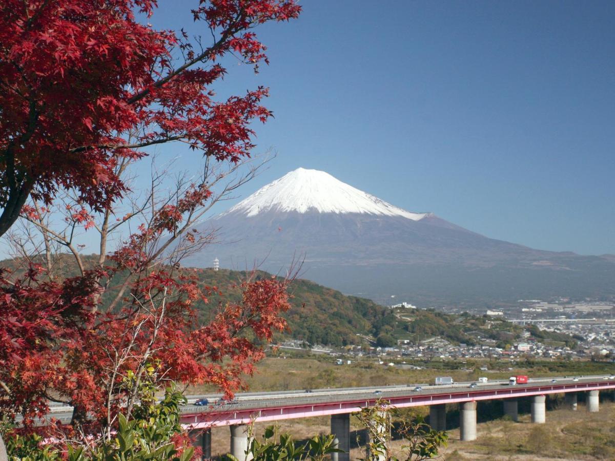Fuji-Shi Business Hotel Furuiya Ryokan Fuji  Eksteriør bilde