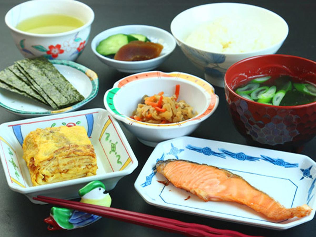 Fuji-Shi Business Hotel Furuiya Ryokan Fuji  Eksteriør bilde